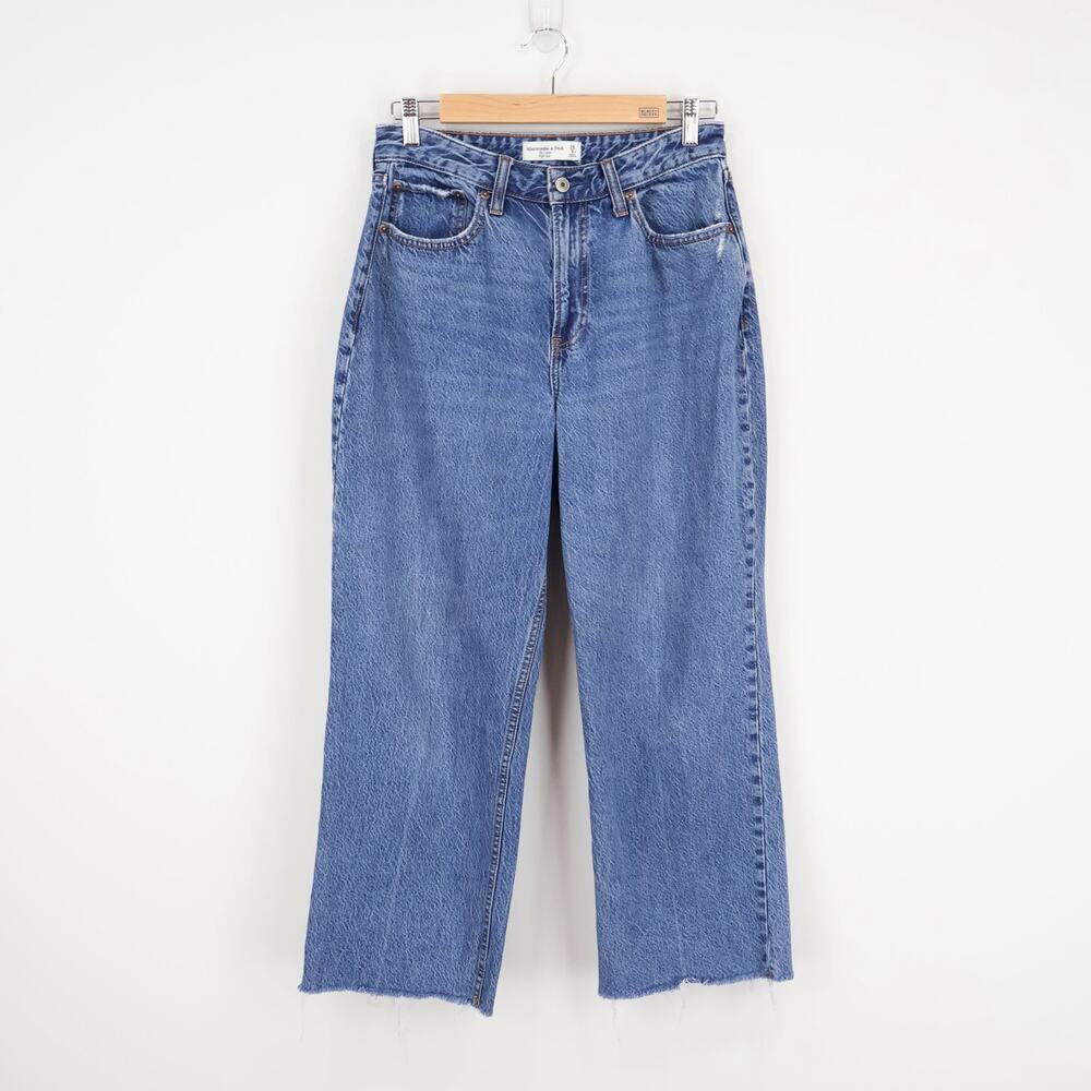 Abercrombie & Fitch Curve Love The High Rise Loose Jean Size 28 X Short